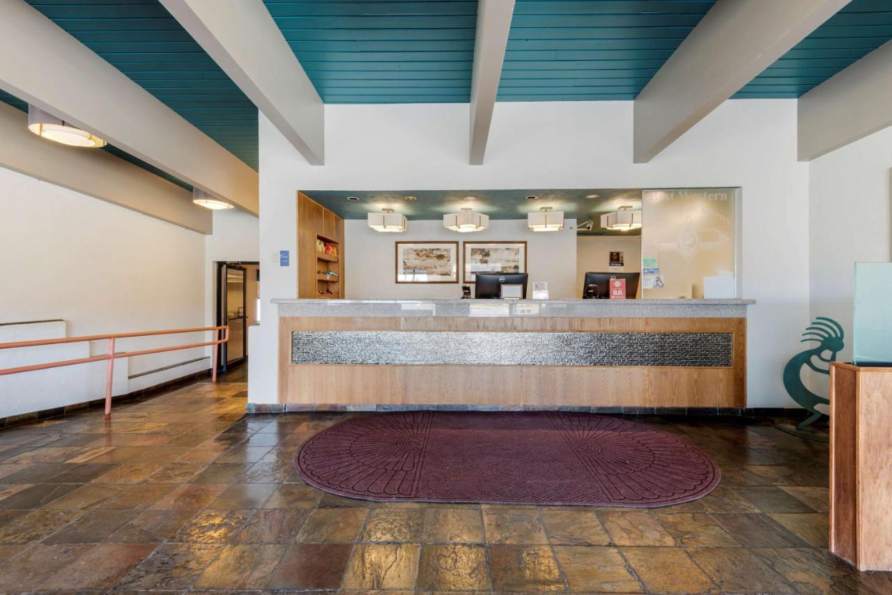 Western Turquoise & Hotel 3*