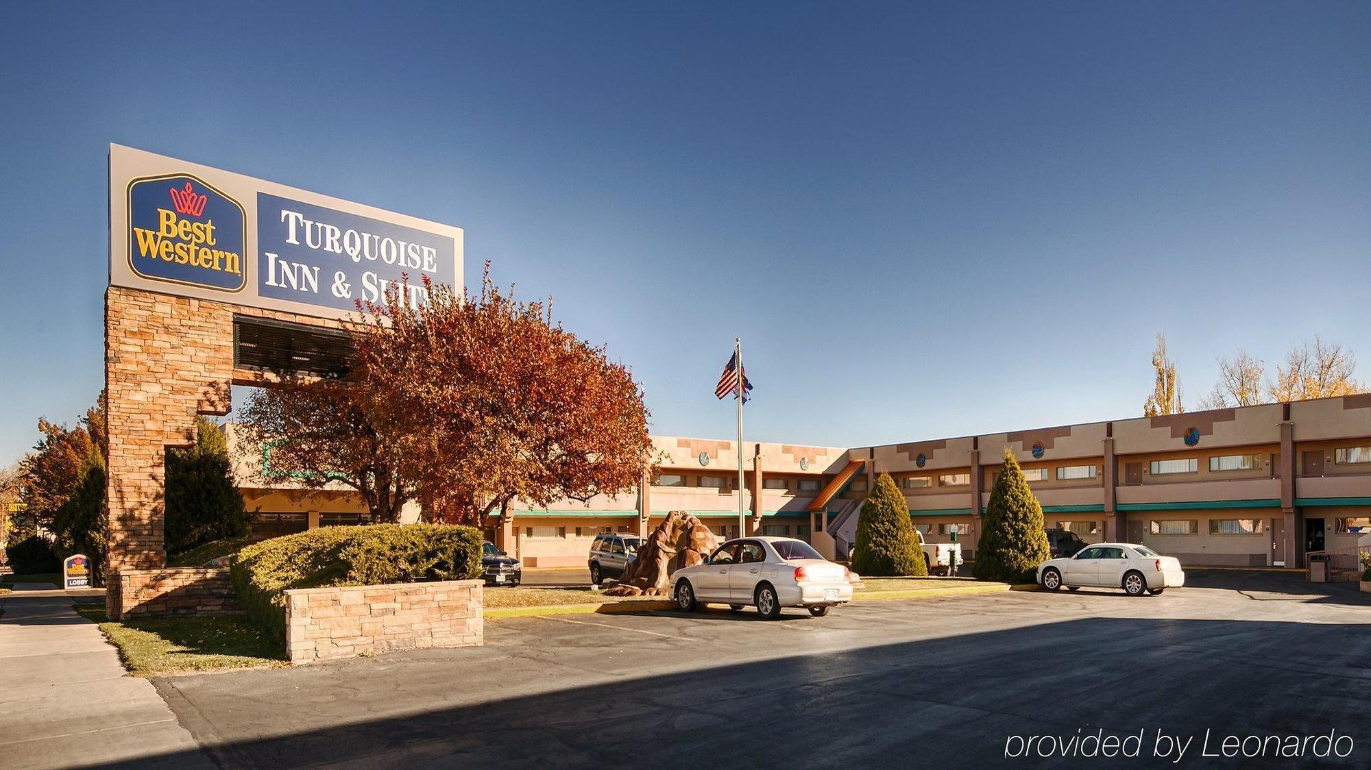 Western Turquoise & Hotel 3*