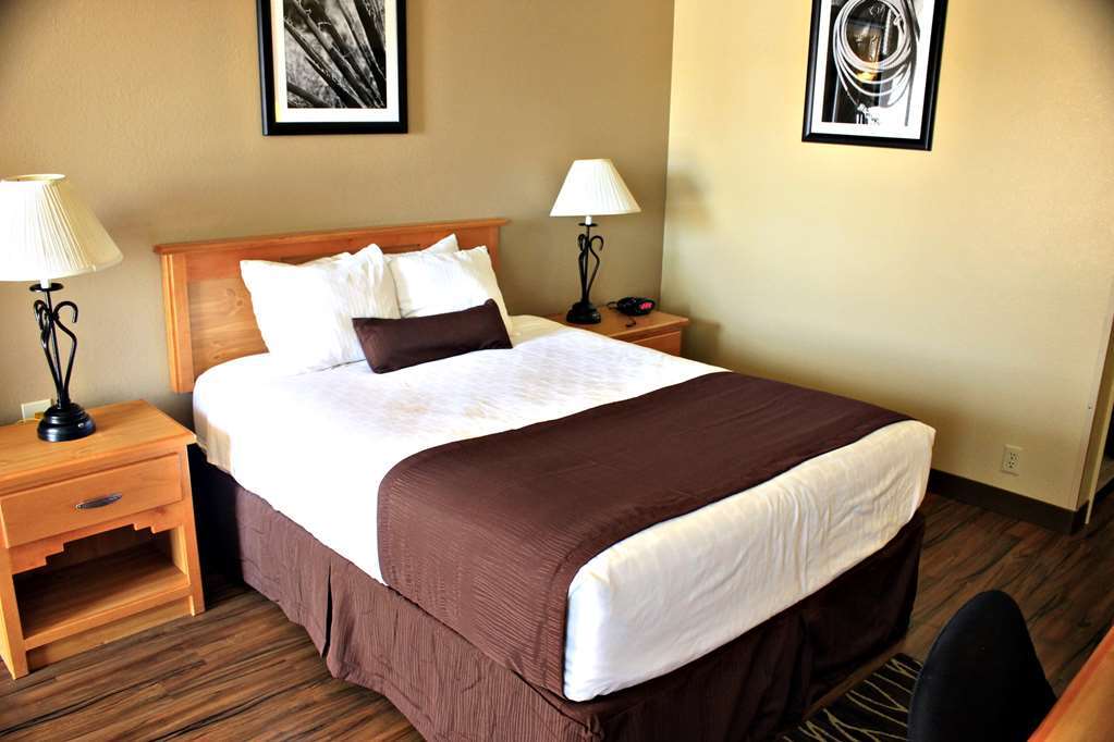 Western Turquoise & Hotel 3*